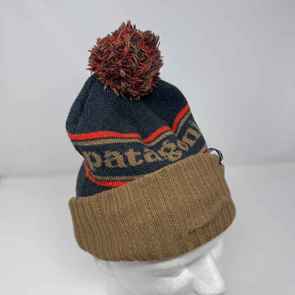 Patagonia Powder Town Beanie Hat Pom Pom Knit Blue Brown 29187 FA17 Mens